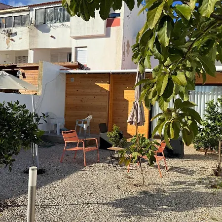 With Private Garden 2 Min Walk To The Strip * Albufeira